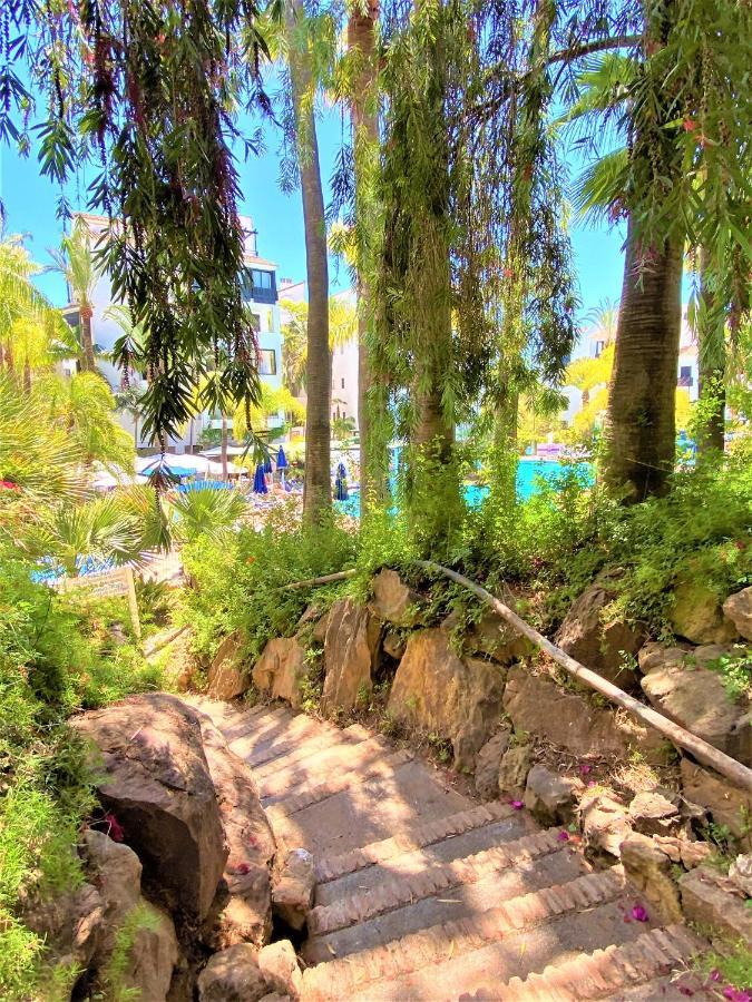 Ideal In Marbella, Near Nikki Appartement